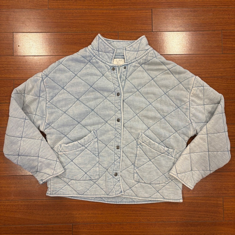 Z Supply Quilted Jacket Small Light Blue Acid Wash Snap Front Mock Neck Cozy